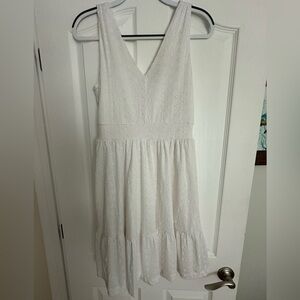 LOFT NWOT Elegant White Eyelet Dress!